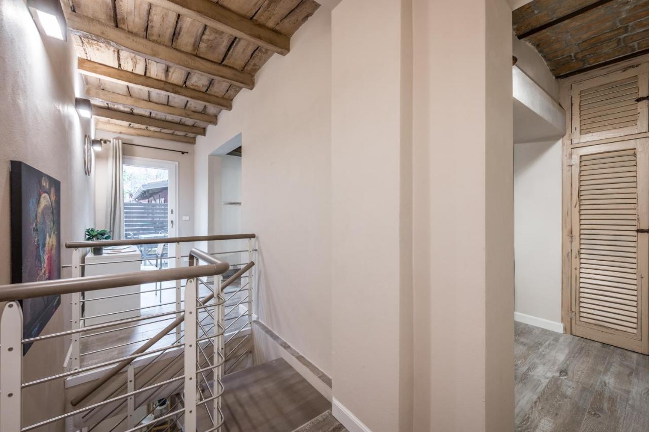 Broccaindosso Wood Apartments 5* Bologna Exterior photo