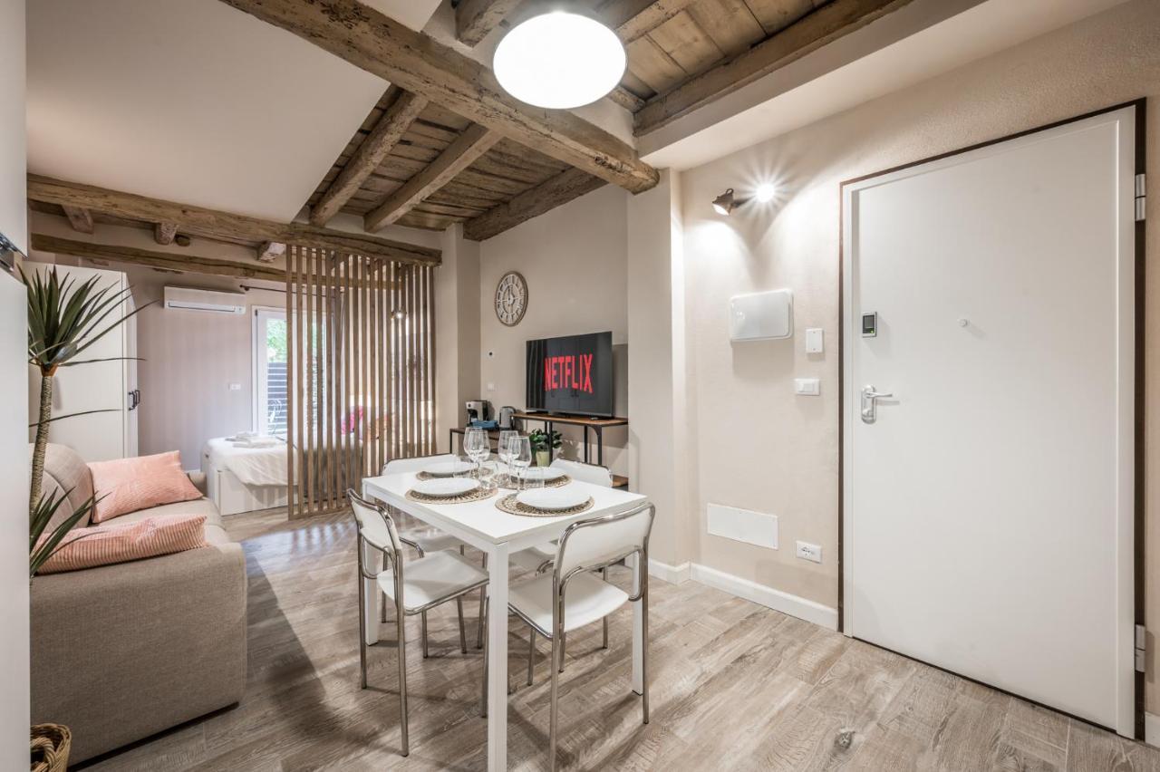 Broccaindosso Wood Apartments 5* Bologna Exterior photo